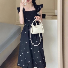 RY1687#夏季飞飞袖碎花连衣裙子2023年新款女装法式气质收腰长裙网红爆款