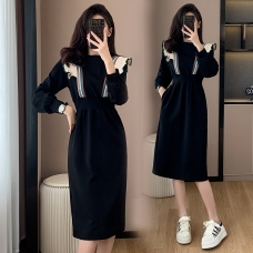 RM25813#黑色卫衣裙女秋季2023新款法式气质高级感小众设计别致显瘦连衣裙
