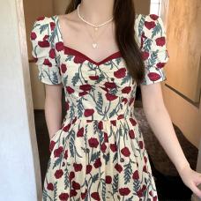 RM26431#新款小众设计高级感法式泡泡袖茶歇显瘦碎花连衣裙子女夏季