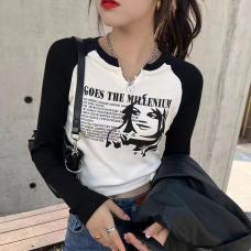 RM26549#美式辣妹长袖T恤女设计感撞色字母修身显瘦短款上衣