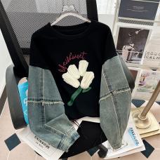 RM30424#新款立体花朵圆领牛仔袖拼接卫衣女潮牌设计感