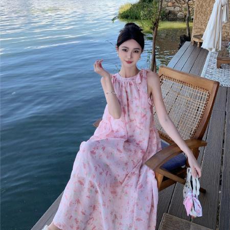RM30629#法式粉色碎花无袖挂脖连衣裙女夏季2023新款宽松气质海边度假长裙