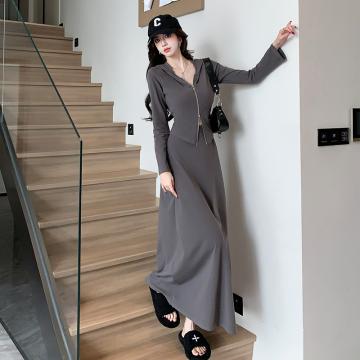RM33733#法式长袖辣妹套装女修身气质设计感连帽上衣半身裙两件套