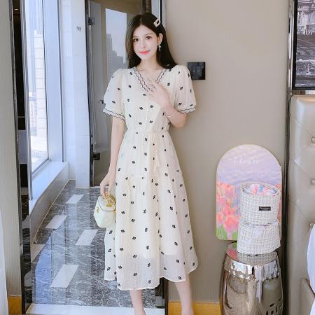 RM32003#法式黑花色连衣裙 夏季新款波浪边V领短袖中长款高腰裙子