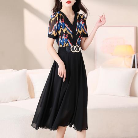 RM32253#连衣裙女夏 新款时尚拼接假两件显瘦大摆度假沙滩长款裙子