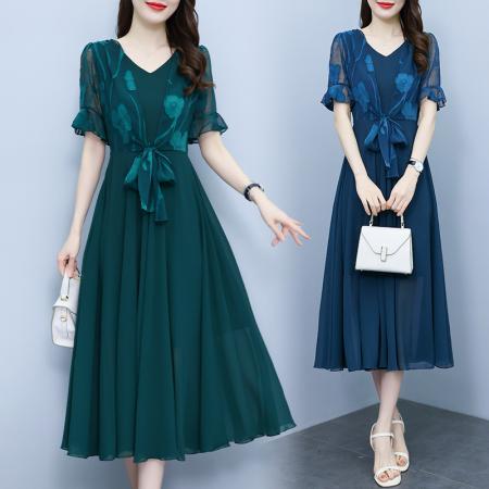 RM32254#连衣裙女夏 新款时尚拼接假两件显瘦大摆度假沙滩长款裙子