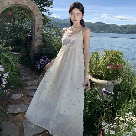 RM32640#法式绝美碎花吊带连衣裙性感露背沙滩裙三亚海边度假拍照长裙子仙