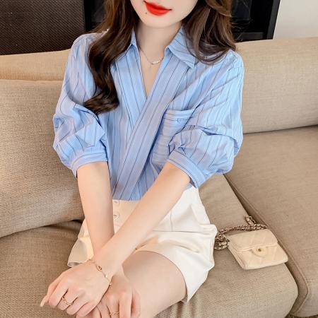 RM33662#新款时尚V领条纹五分袖衬衫女气质通勤衬衣高级感上衣