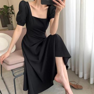 PF82#黑色短袖连衣裙女夏季新款茶歇方领气质收腰过膝长款赫本风小黑裙