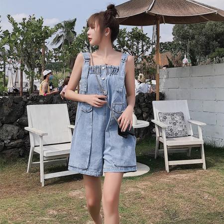 PF2995#大码胖mm减龄气质设计感抹胸牛仔背带短裤女春夏季洋气显瘦连体裤