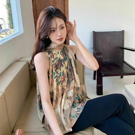 PF3638#法式复古碎花上衣女新款2024夏季气质挂脖露肩设计感无袖飘带衬衫